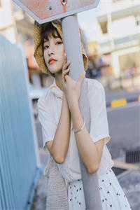 女主角叫朱珠